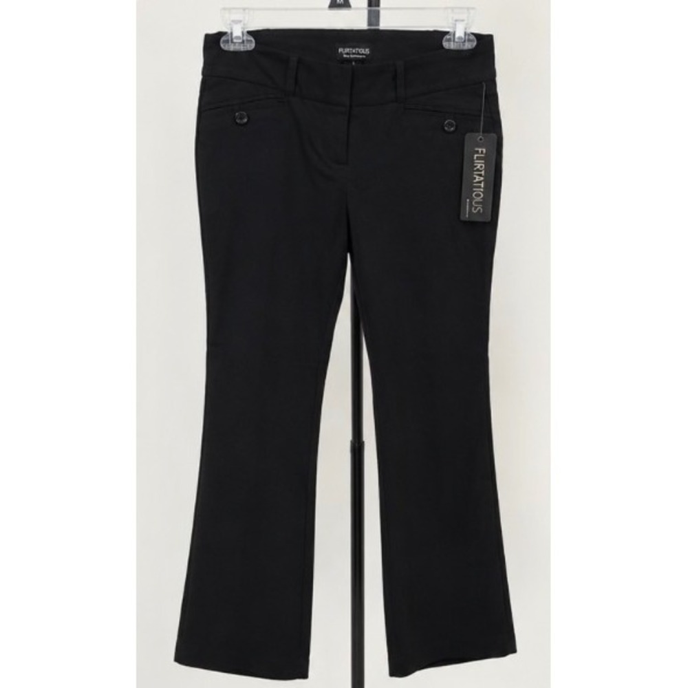 Flirtatious Young Contemporary Black Dress Pants Bootcut Size 3 NWT 438326JRS